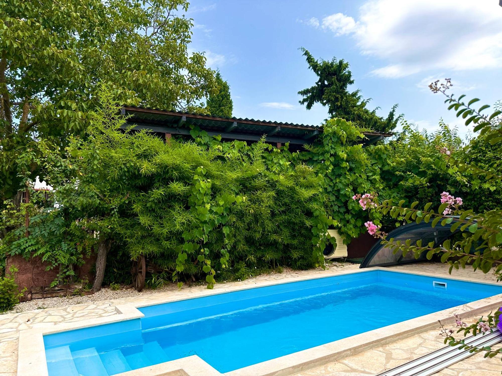 Bokalu With Private Pool Appartamento